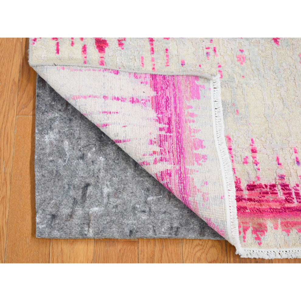 Ivory Cardiac Design Silk With Textured Wool Modern Hand Knotted Rug, 2'0"x3'2"