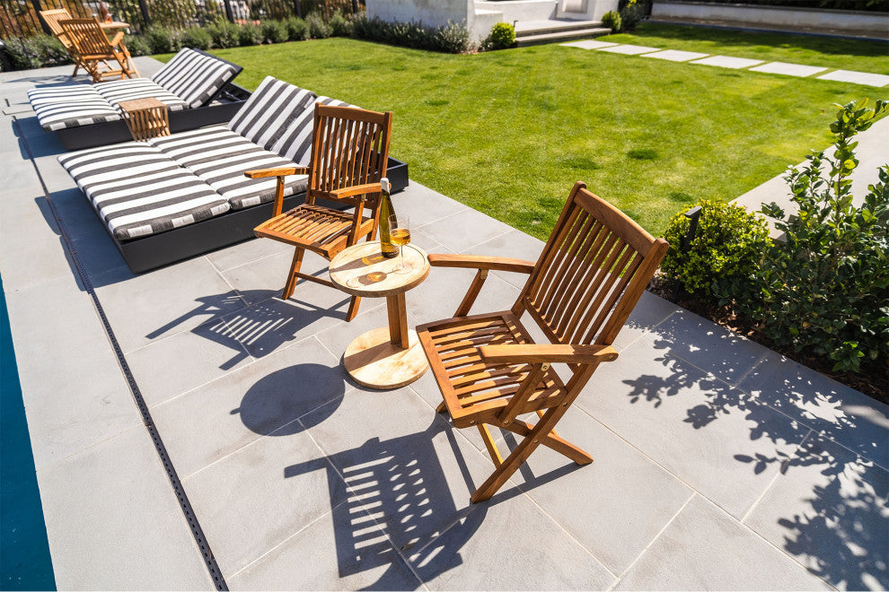 Nordic Style Teak Folding Chair with Arm Rests