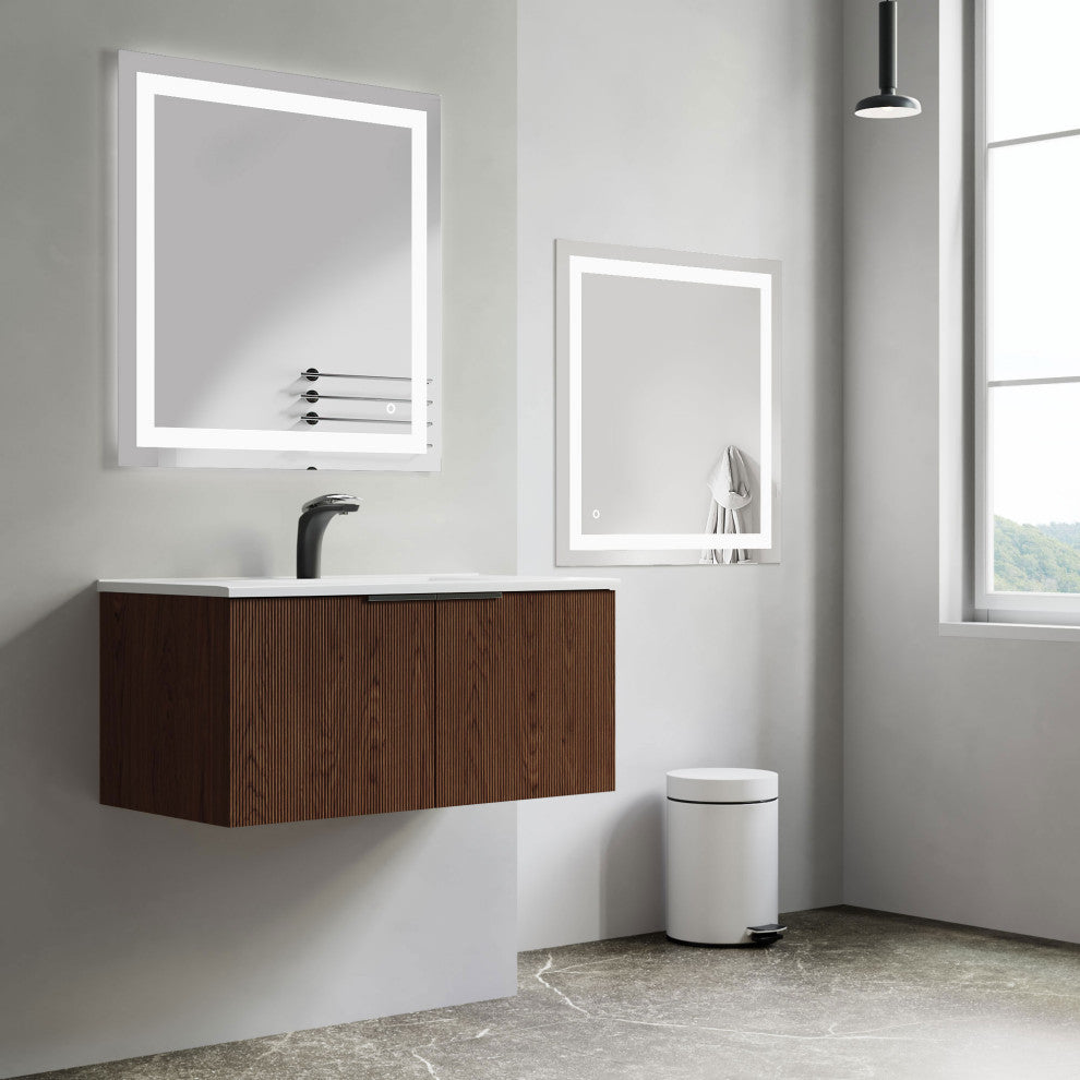 Ketti LED Mirror, 30x31 or 31x30