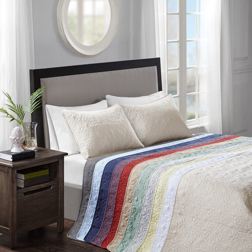 Madison Park Quebec Reversible Bedspread Set, Seafoam