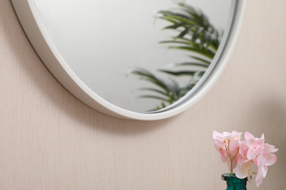 Elegant Decor MR4718WH Metal Frame Round Mirror,, Decorative Hook, 18"