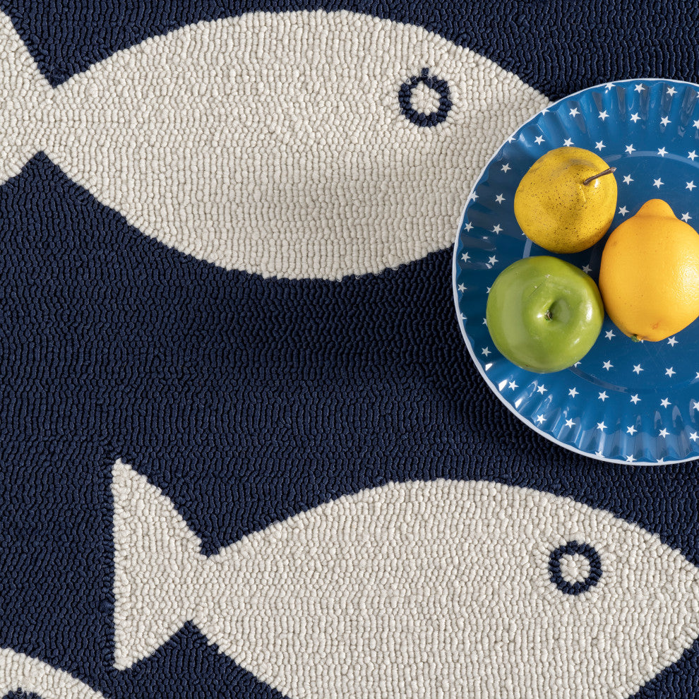 Nuloom Novelty Outdoor Hand Hooked Area Rug Fish Outdoor, Navy 2'6"x8'