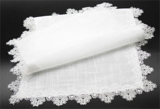 Victorian Lace Trim Table Runner, White, 16"x36"