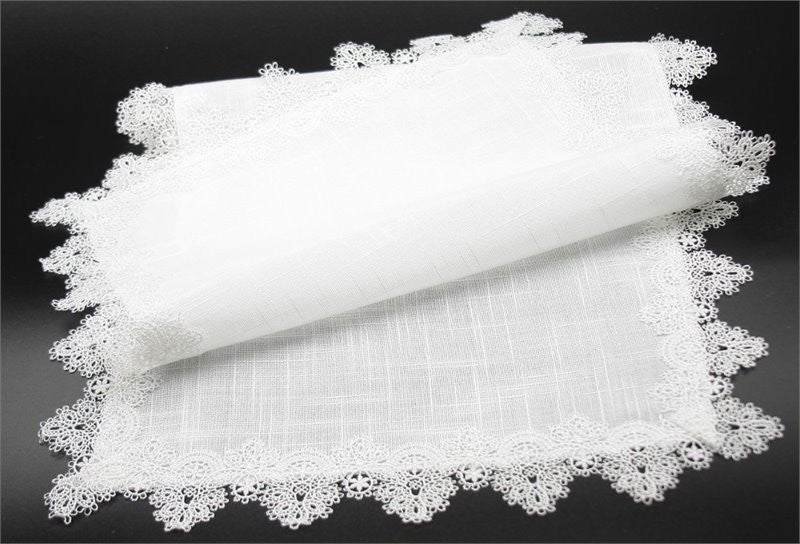 Victorian Lace Trim Table Runner, White, 16"x36"