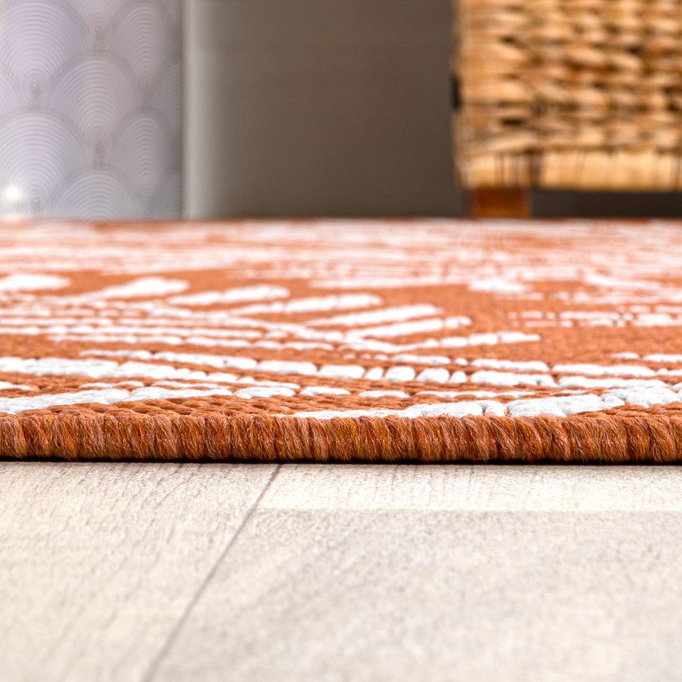 Nevis Palm Frond Indoor/Outdoor, Orange/Cream, 5' Square