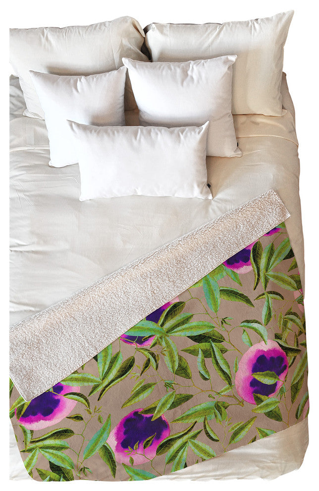 83 Oranges Bon Vivant Fleece Throw Blanket