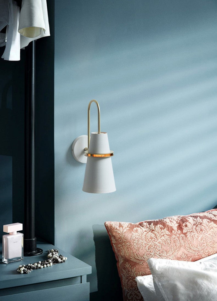 Kandersteg | Wall Lamp in the Shape of Truncated Cone, White