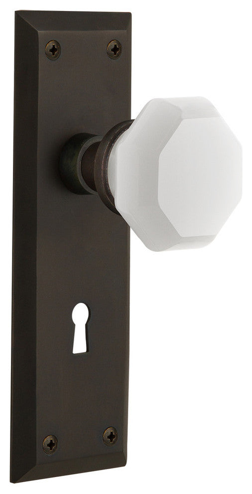 New York Plate with Keyhole Passage Waldorf White Milk Glass Knob