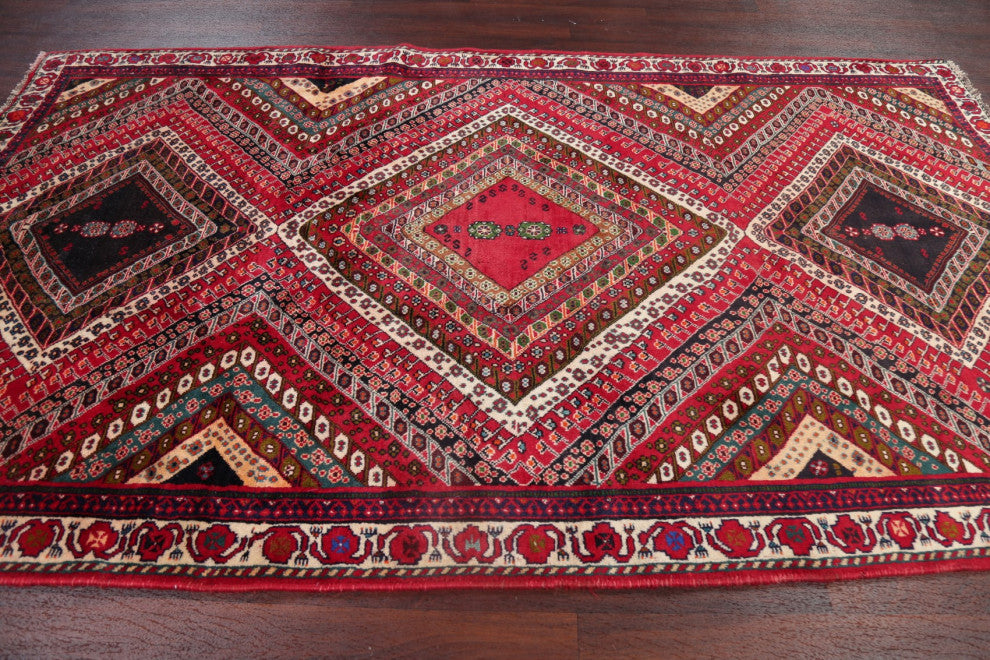 Consigned, Vintage-Style Oriental Traditional Hand Made Persian Area Rug, 5x9