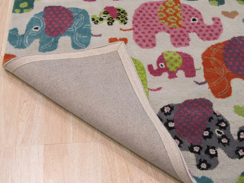 EORC Ivory Hand-Tufted Wool Kid's Elephant Rug, 4'x6'