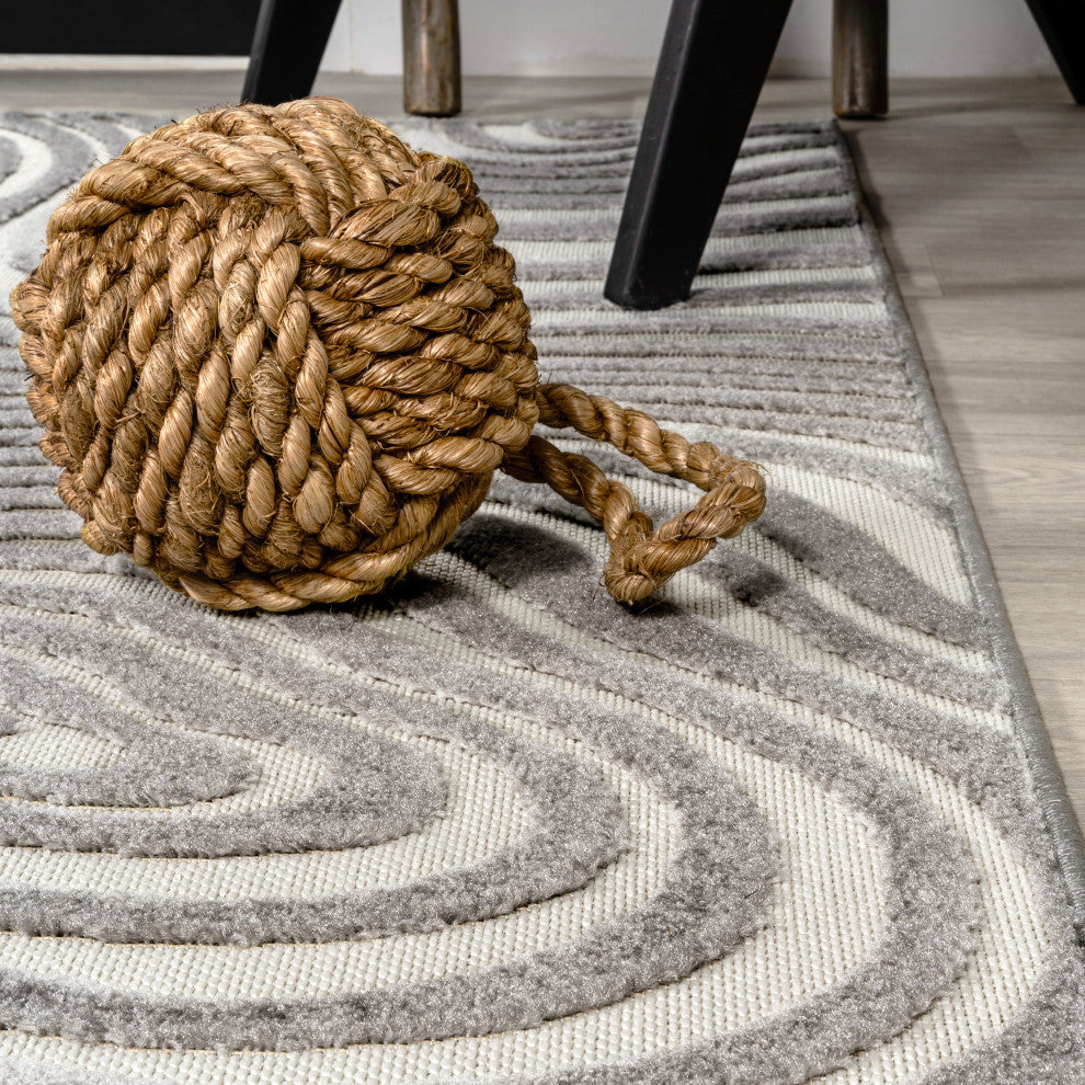 High-Low Groovy Striped Gray/Ivory 3 ft x 5 ft Indoor/Outdoor Area Rug