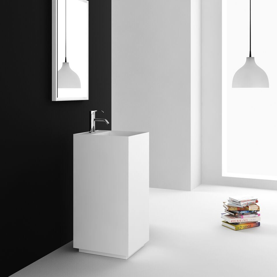 Fine Fixtures Solid Surface Springhill, White