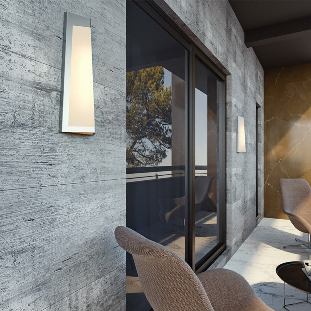 Pasadena LED Outdoor Sconce, Textured Gray, 18"