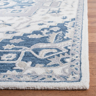 Safavieh Micro-Loop Collection MLP503 Rug, Ivory/Navy, 5' X 8'