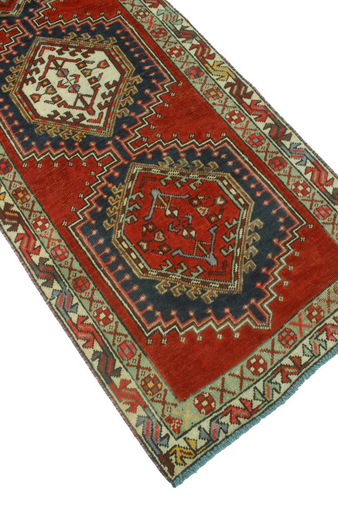 Fine Vintage Distressed Bagga Red/Beige Runner, 3'1x10'9