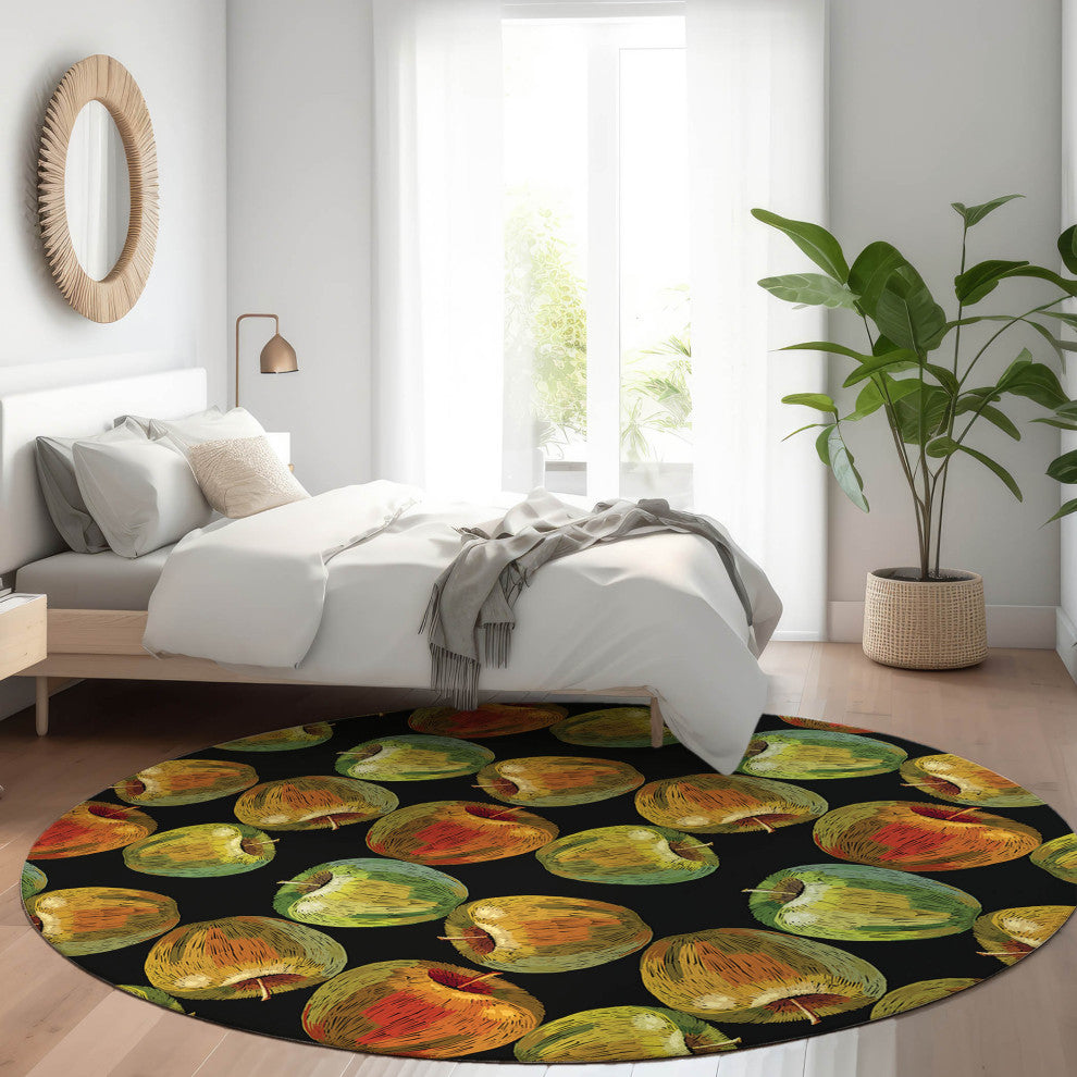 Indoor/Outdoor Kendall KE8 Black Machine Washable 8' x 8' Round Rug