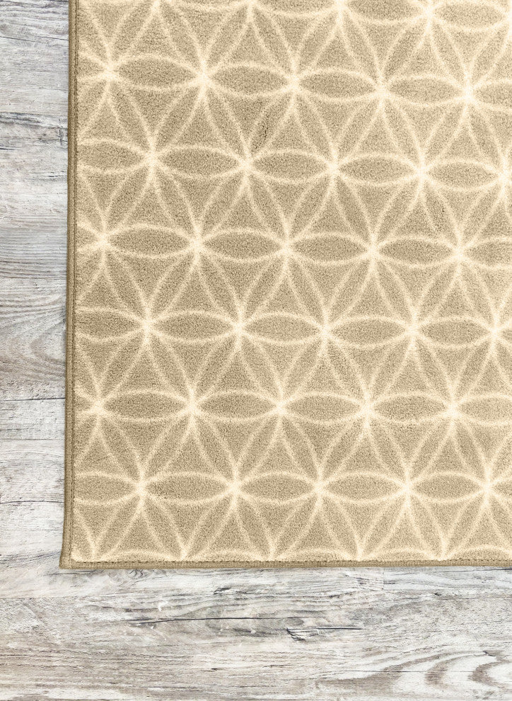 EYELET Soft Tactesse Nylon Area Rug with Anti-Stain Protection, Buttercup, 6'x12'