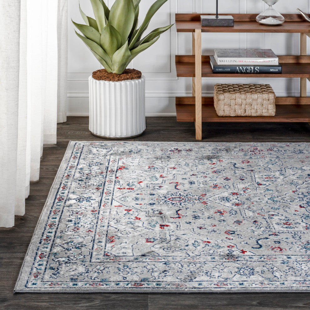 Modern Persian Vintage Medallion Light Grey/ Multi 5' x 8' Area Rug