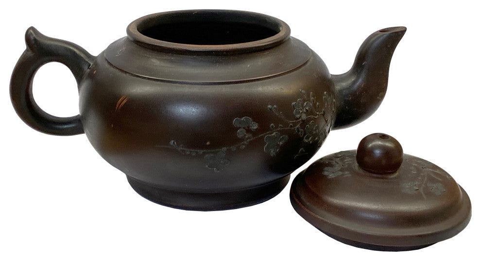 Chinese Handmade Yixing Zisha Clay Teapot With Artistic Accent Hws2278