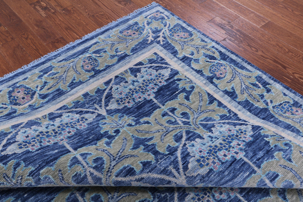 8' 0" X 10' 1" William Morris Handmade Wool Rug - Q13631