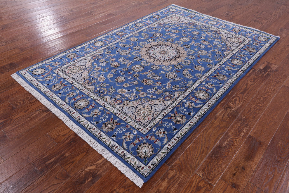 5' 1" X 7' 9" Persian Nain Wool and Silk Hand Knotted Rug Q11625