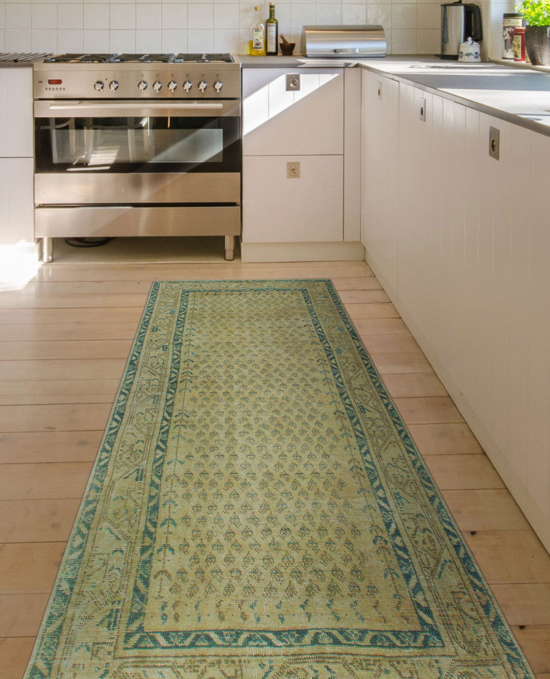 Semi-Antique Baha Beige/Gray Runner, 3'5x9'7