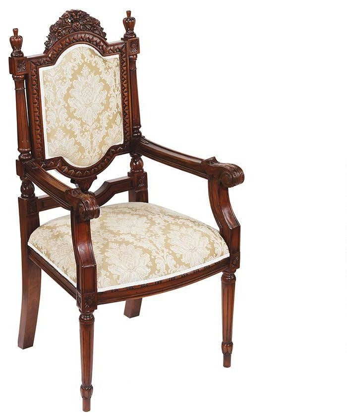 Salon Des Rosiers: Armchair