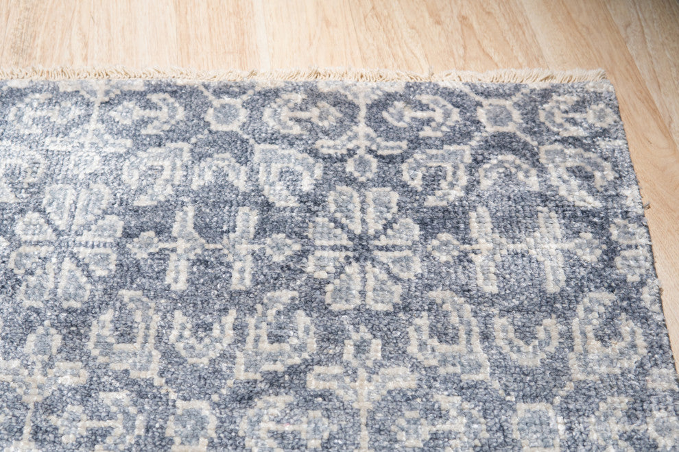 Gray Classic Modern Khotan Area Rug
