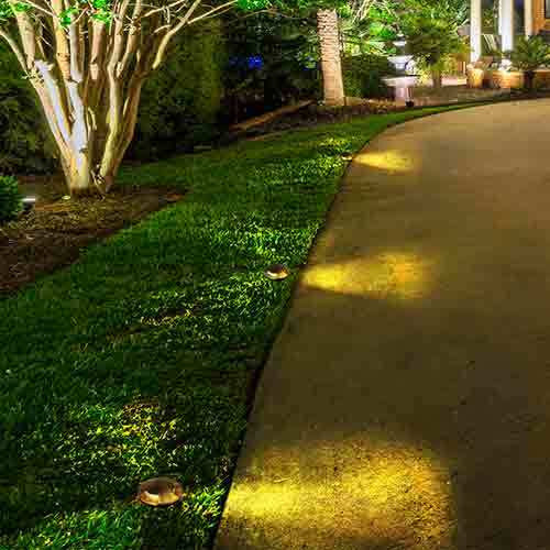 12V Composite Ground Well Light With 3-Directional Mushroom Cover, Raw Brass