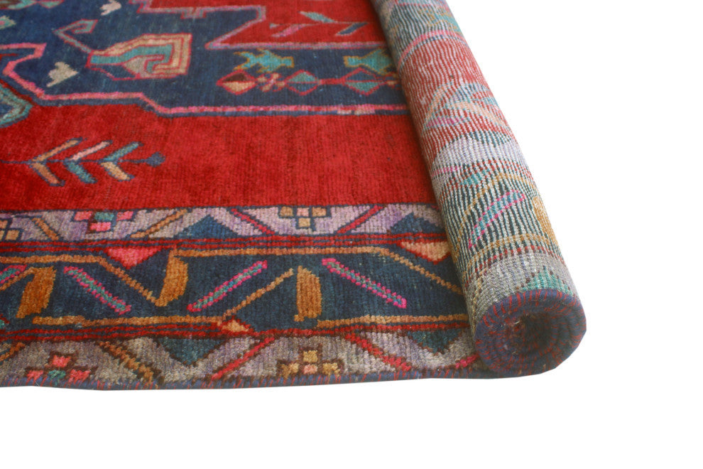 Fine Vintage Distressed Yadiel Red/Navy Rug, 5'6x9'0