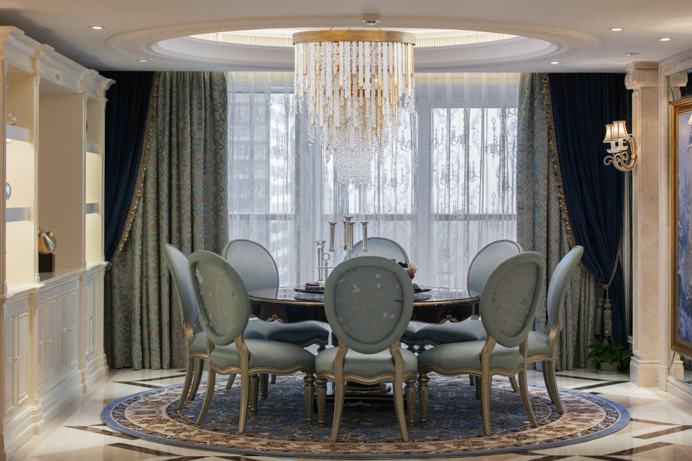 Lafayette 13-Lt Chandelier - Havana Gold