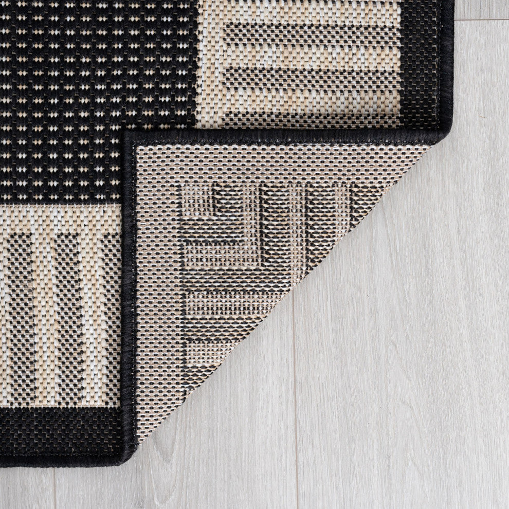 Elgin Transitional Striped Border Black/Cream Indoor/Outdoor Runner Rug, 2'x7'