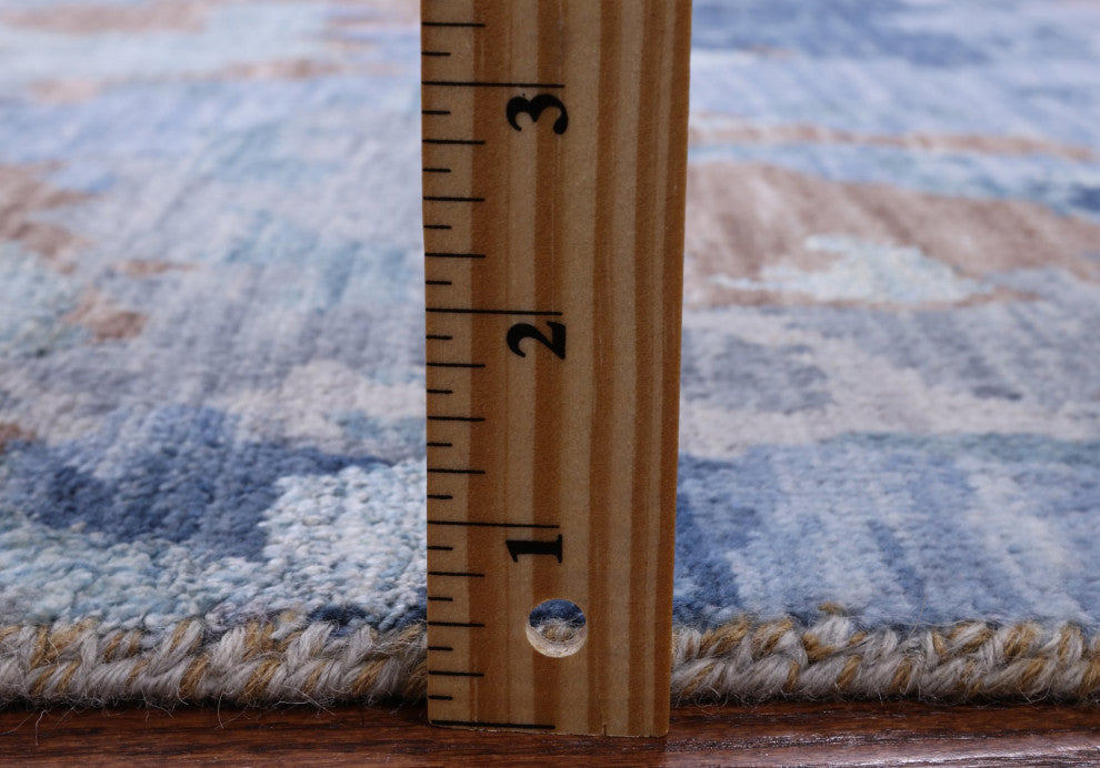 8' 0" X 10' 2" Wool and Silk Modern Hand Knotted Rug Q6937