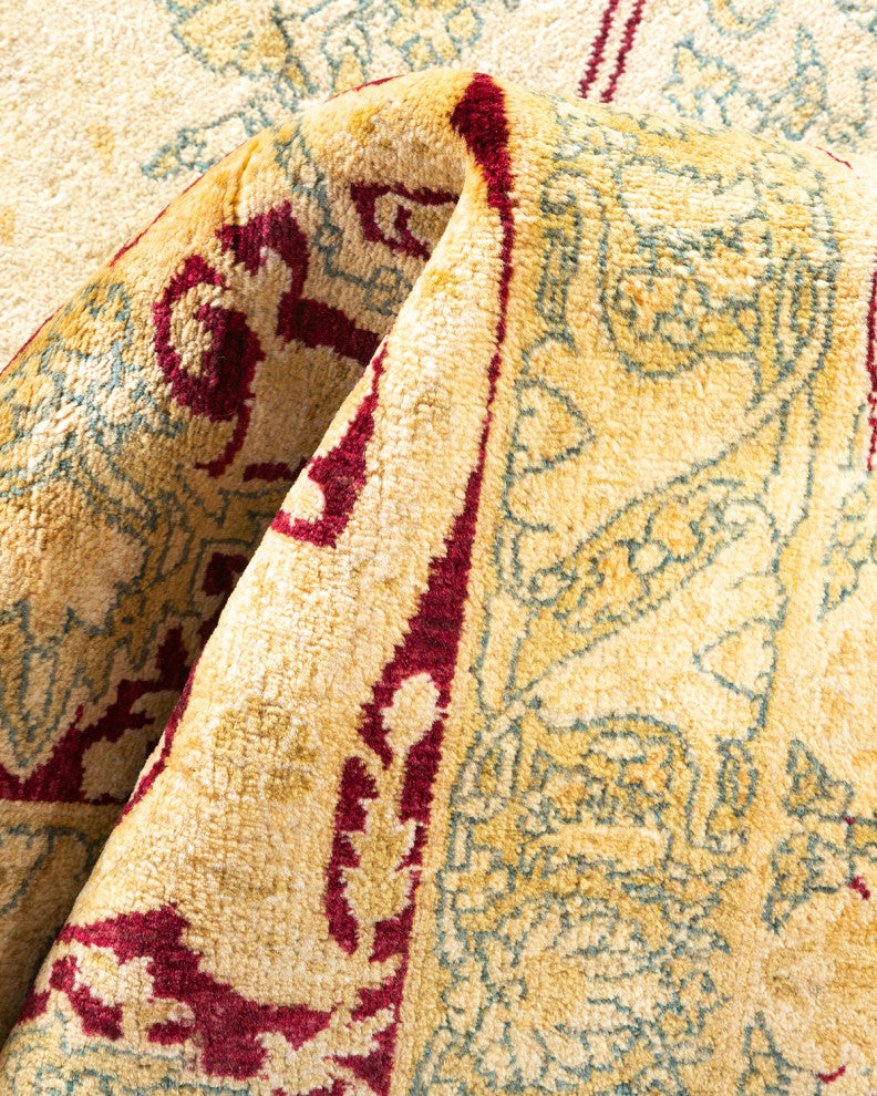 Elliana, One-of-a-Kind Hand-Knotted Area Rug Ivory, 9'1"x12'0"
