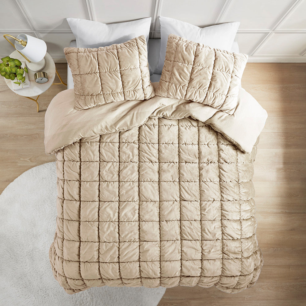 Intelligent Design Velvet Dream Puff 3 Piece Comforter Set