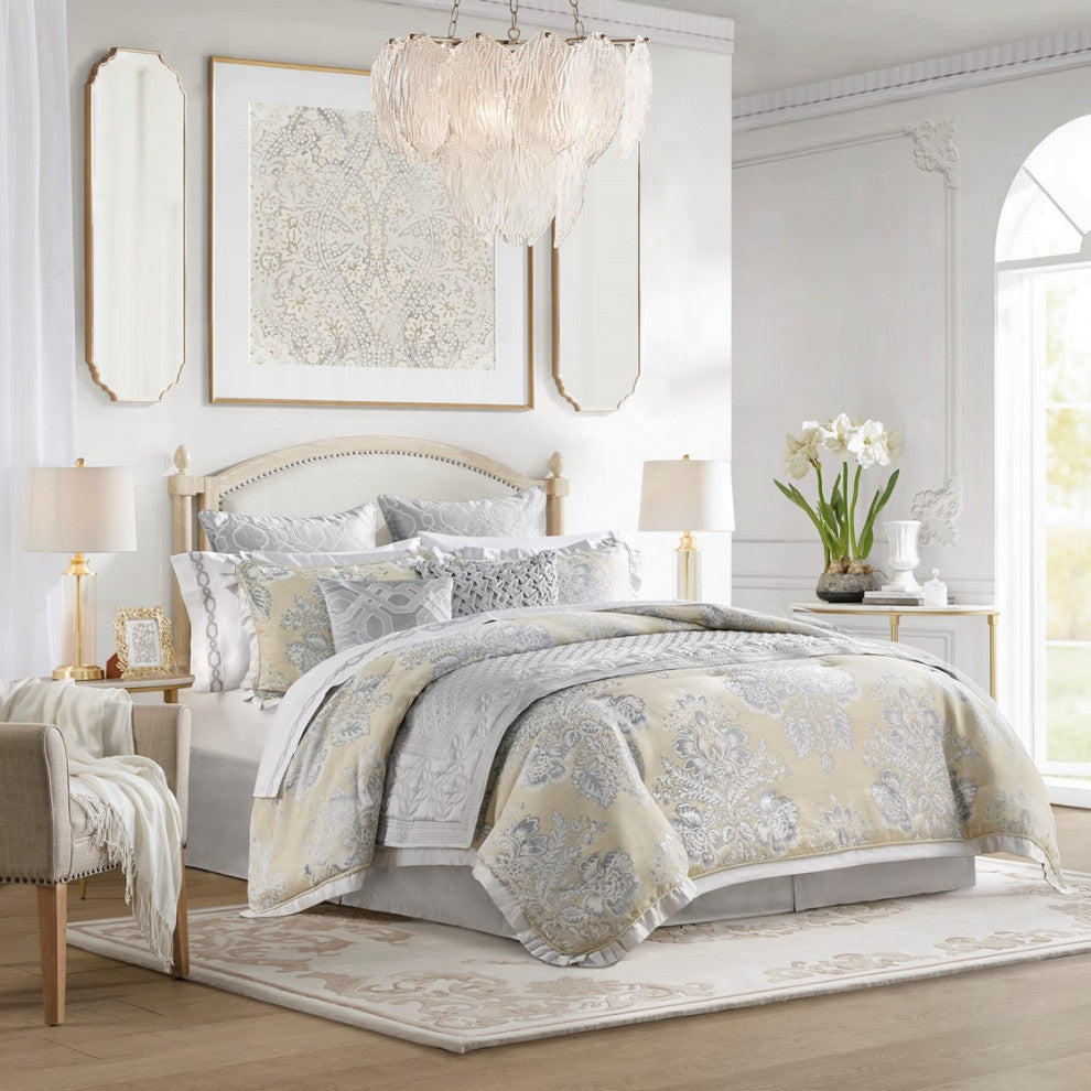 Croscill Classics Loretta 4 Piece Comforter Set in Beige