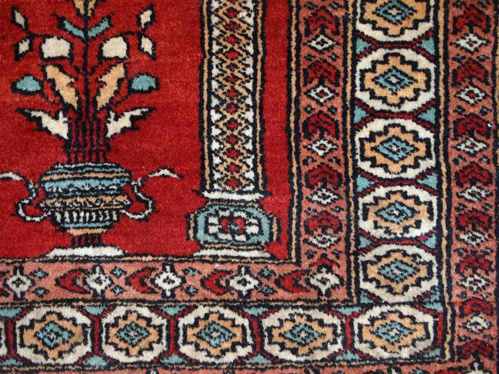 Handmade vintage prayer Turkish Konya rug 2' x 3' (62cm x 92cm) 1970s