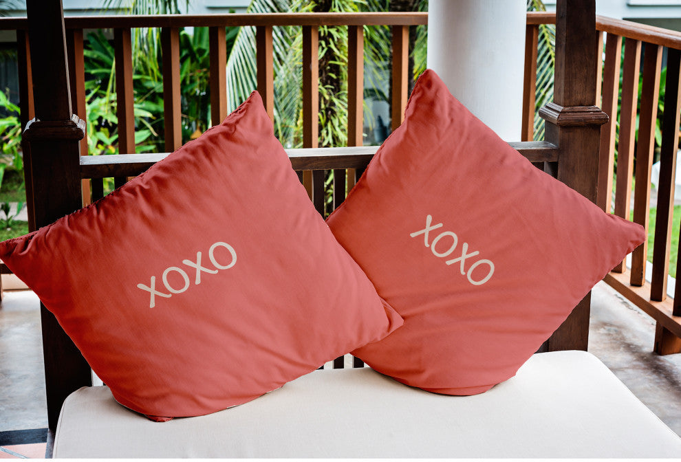 XOXO Valentines Indoor/Outdoor Throw Pillow, Coral, 20x20"