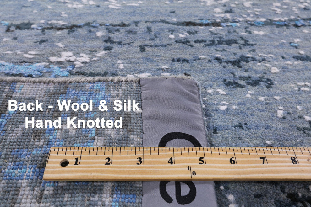 Modern Hand Knotted Wool and Silk Rug 6' 2" X 9' 2" Q7141