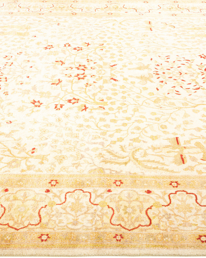 Solapur, One-of-a-Kind Hand-Knotted Area Rug Ivory, 6'1"x8'10"
