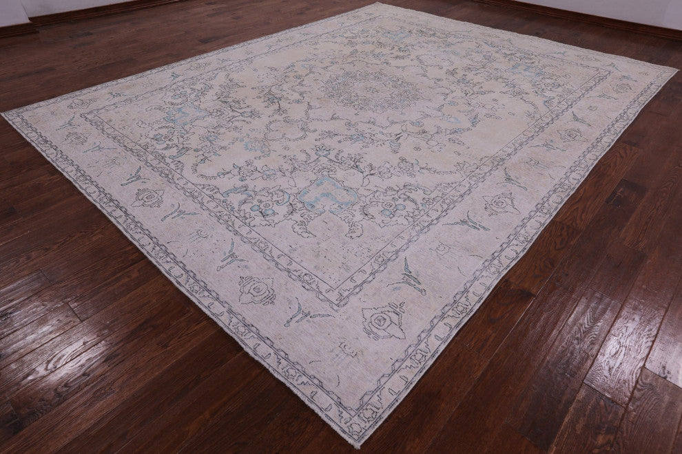 9' 10" X 12' 8" Persian Vintage White Wash Handmade Rug Q4620