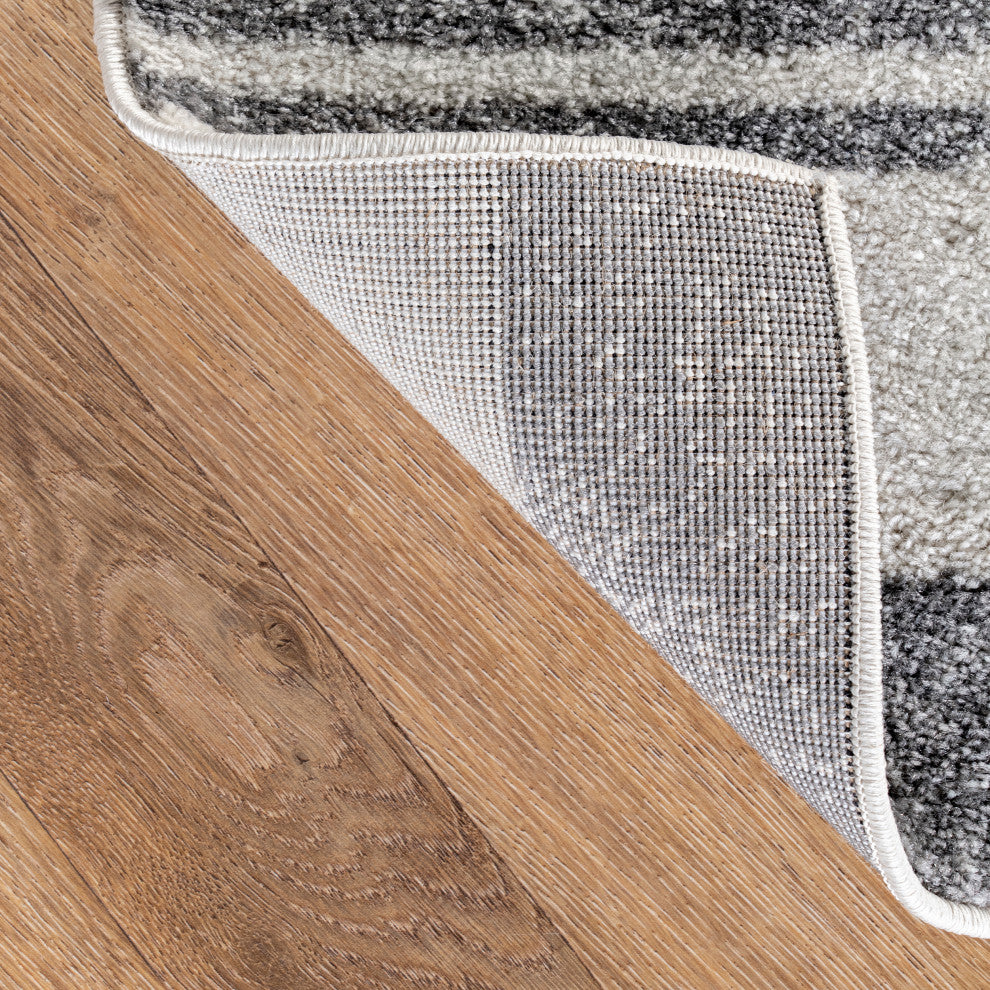 Nuloom Contemporary Geometric Parallels Rug, Grey 5'3"Round