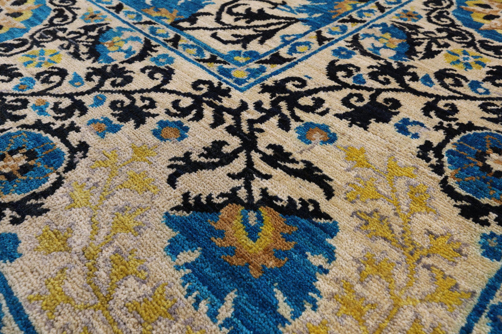 William Morris Hand-Knotted Wool Rug 5' 1" X 8' 0" Q4884
