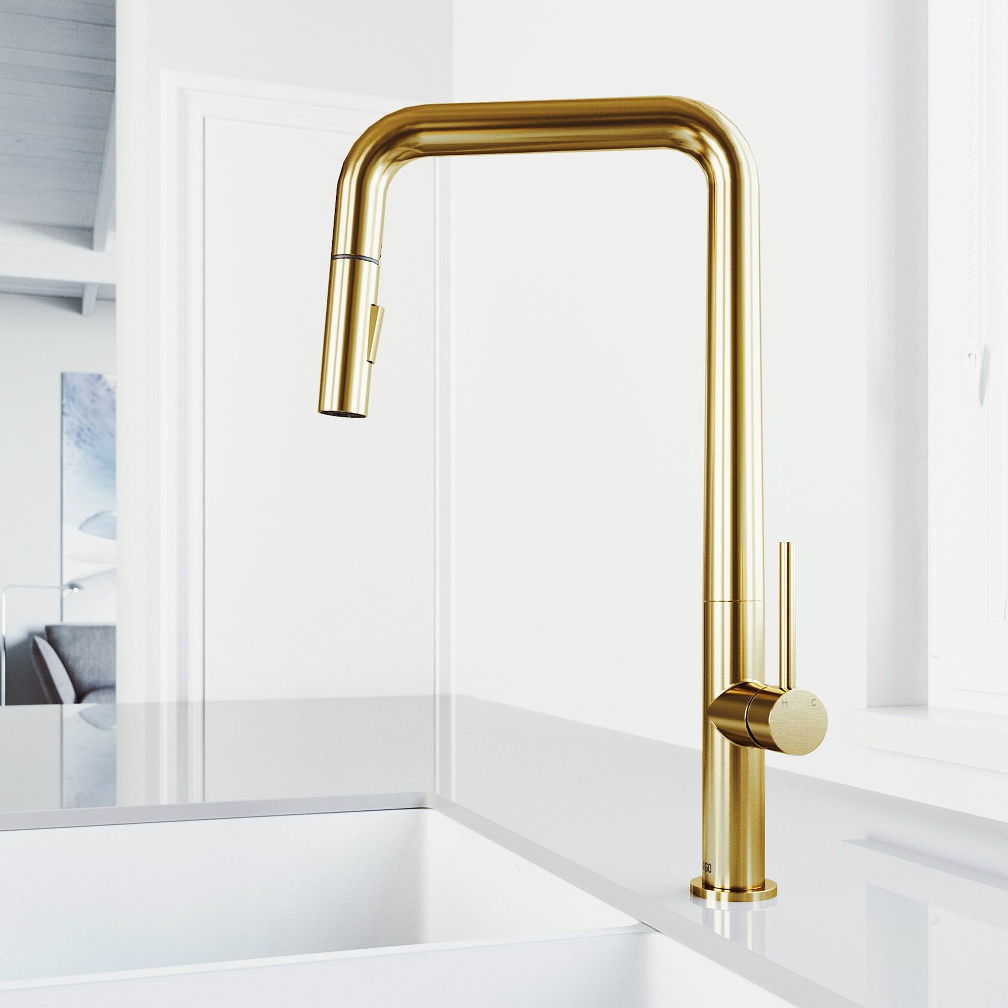 VIGO Parsons 18" H Single Handle Pull-Down Sprayer Kitchen Faucet, Matte Brushed Gold, Without Extras