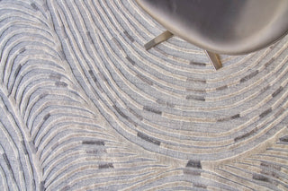 Overture Handmade Hand Loomed Wool and Bamboo Silk Gray Area Rug