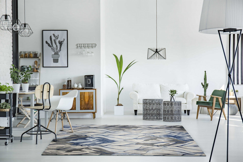 HomeRoots 5'x8' Grey Navy Machine Woven Tropical Indoor Area Rug