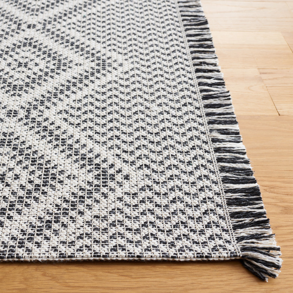 Safavieh Augustine Collection, AGT507 Rug