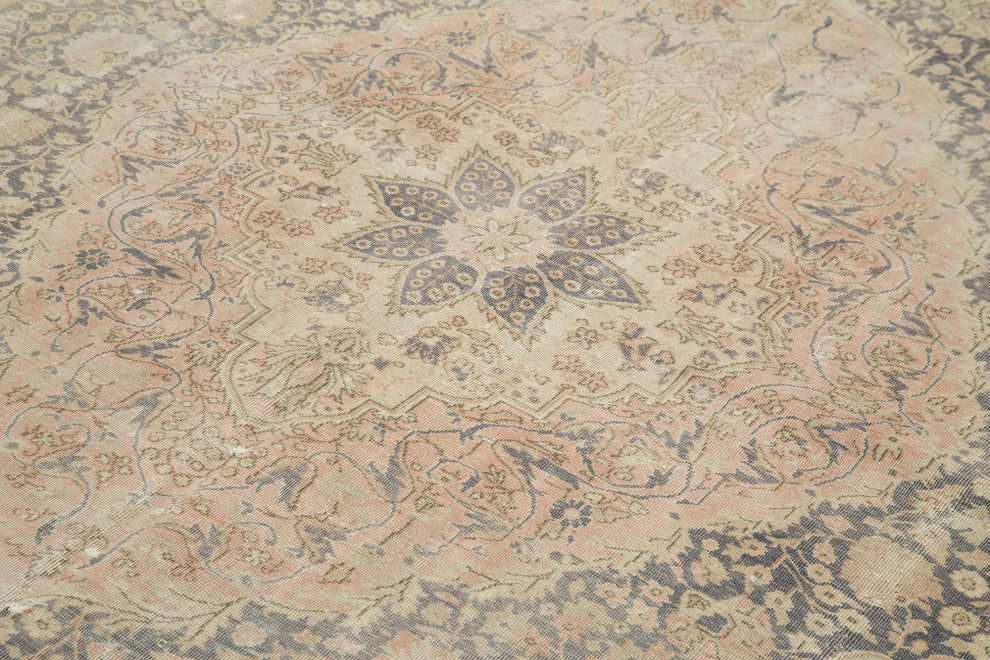 Rug N Carpet - Handwoven Oriental 7' 4'' x 10' 4'' Distressed Area Rug