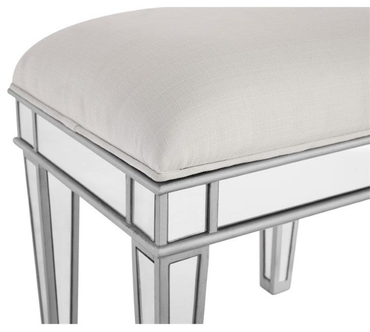 Chair 18" X 14" X 18" In Silver Paint