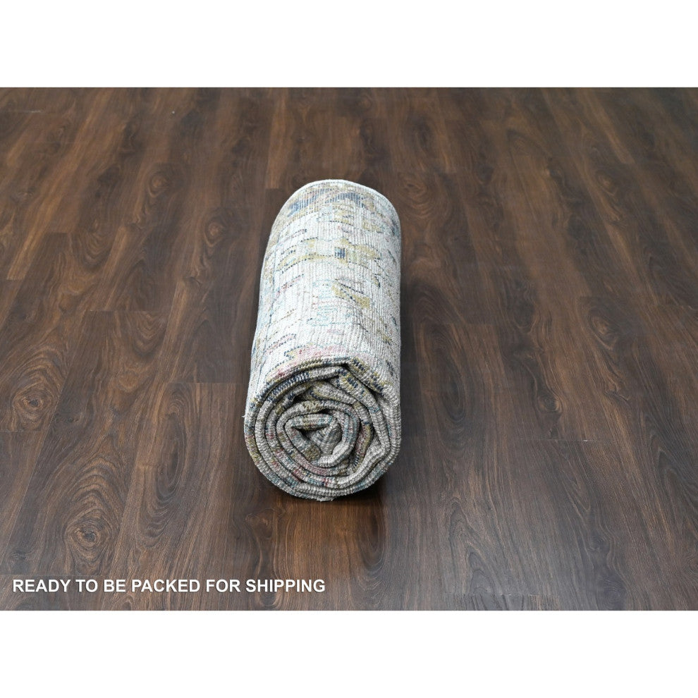 Ivory Hand Knotted Mahal Design Supple Organic Wool Oriental Rug, 7'10"x9'10"
